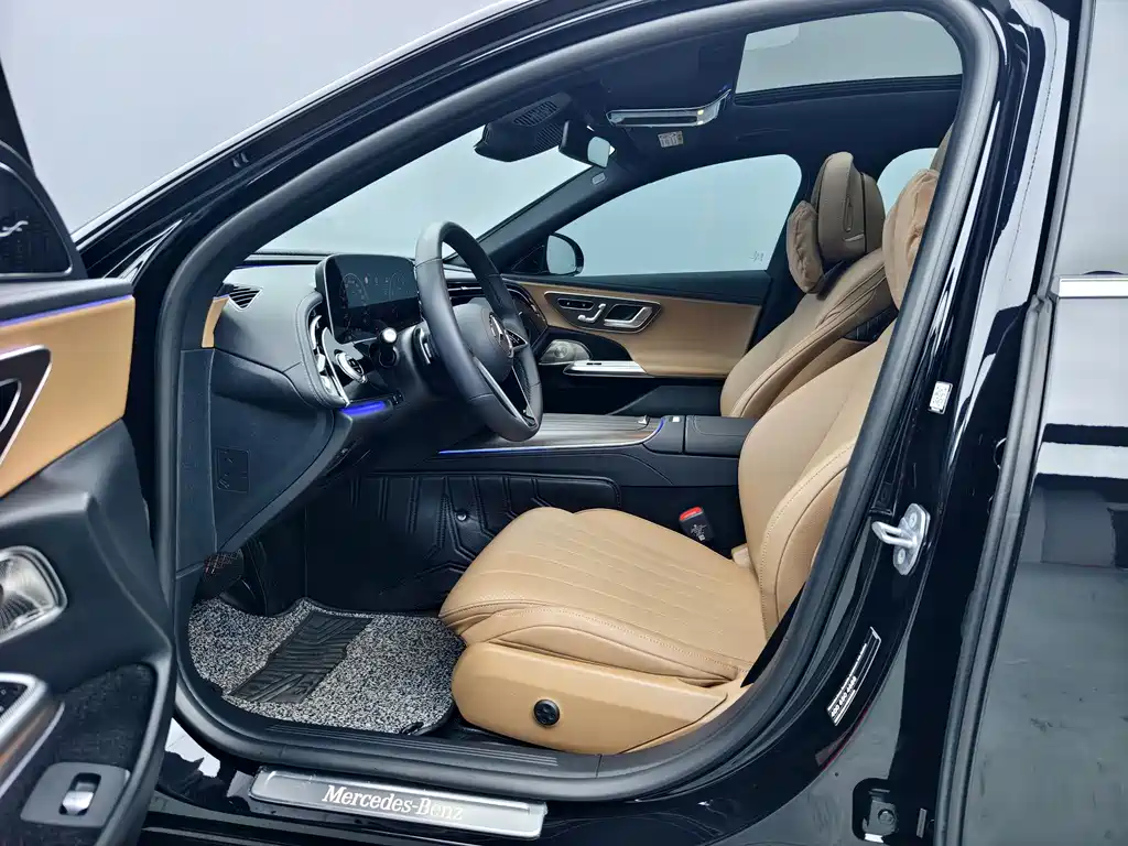 Mercedes-Benz E-Class 2024 E 300 L Luxury Model купить на сайте DeffCars