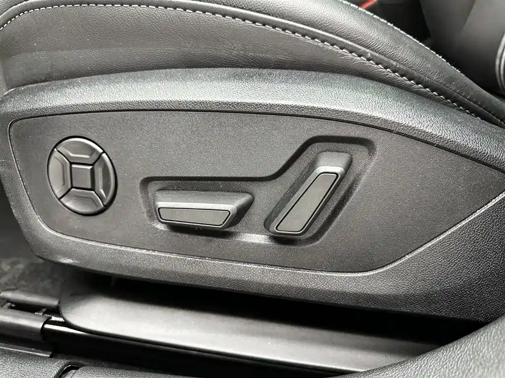 Audi A3 2024 Sportback 35 TFSI stylish and sporty купить на сайте DeffCars