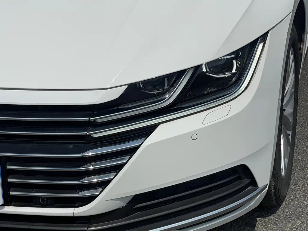 FAW-Volkswagen CC 2019 380TSI Charming Edition National V купить на сайте DeffCars