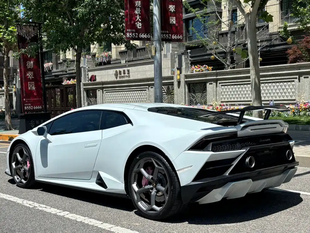 Huracán 2020 Huracán EVO RWD купить на сайте DeffCars