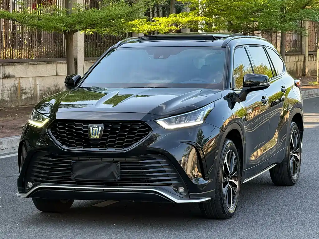 Crown Lufang 2023 2.5L HEV four-wheel drive luxury version купить на сайте DeffCars