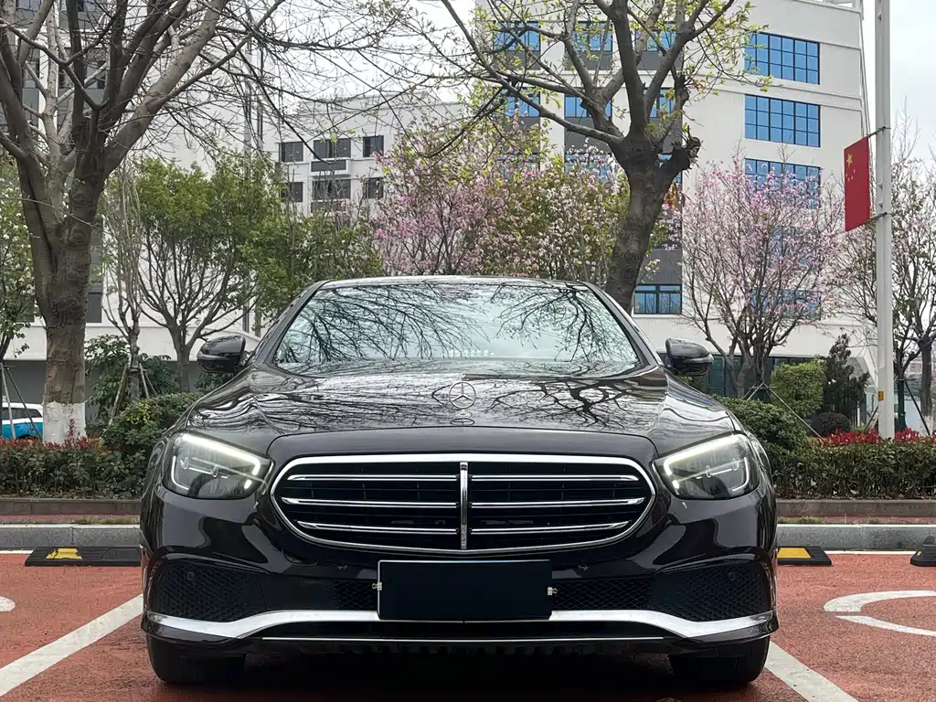 Mercedes-Benz E-Class 2021 facelift E 260 L купить на сайте DeffCars