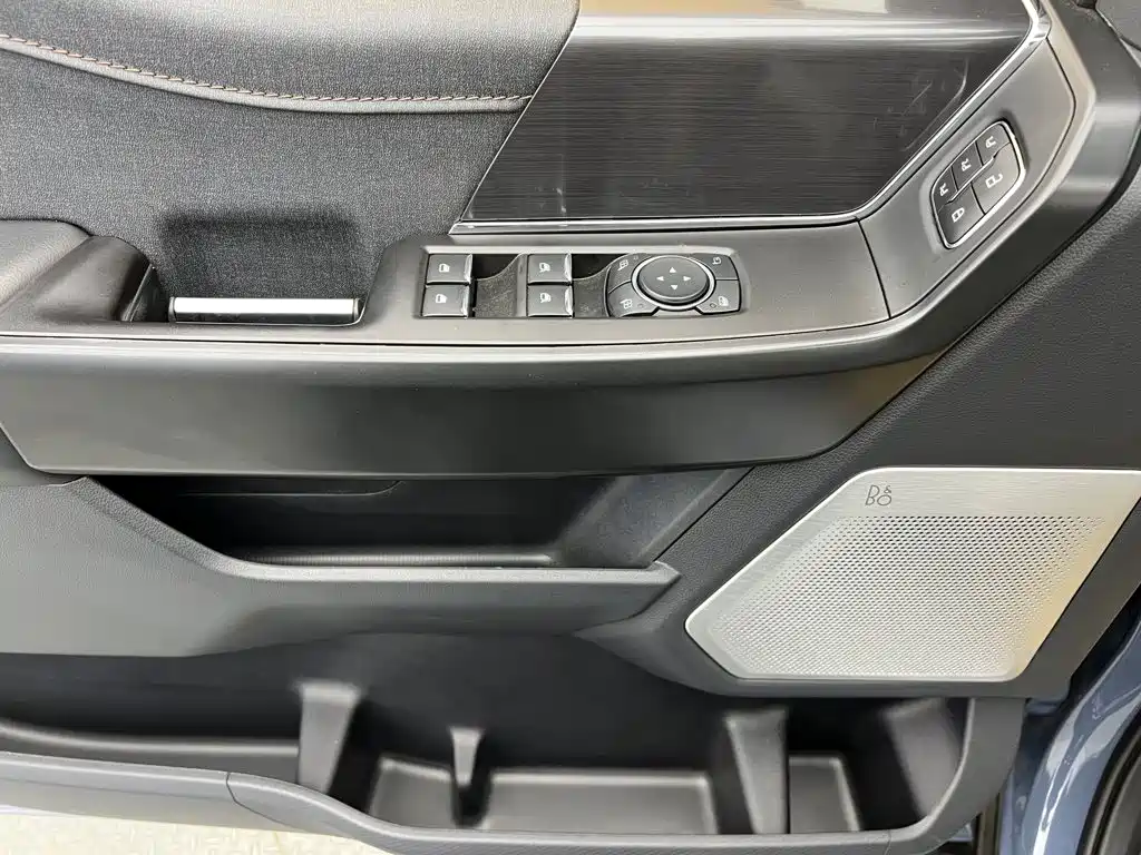 Ford F-150 Raptor 2023 3.5T Raptor купить на сайте DeffCars