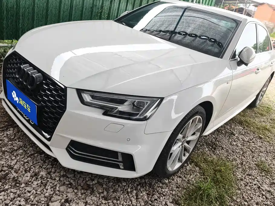 Audi A4L 2018 30th Anniversary Model 40 TFSI Fashion Model купить на сайте DeffCars