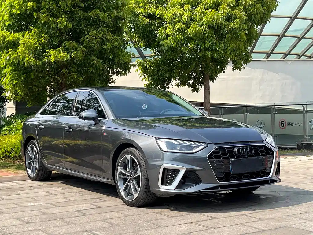 Audi A4L 2022 40 TFSI Fashionable and Dynamic купить на сайте DeffCars