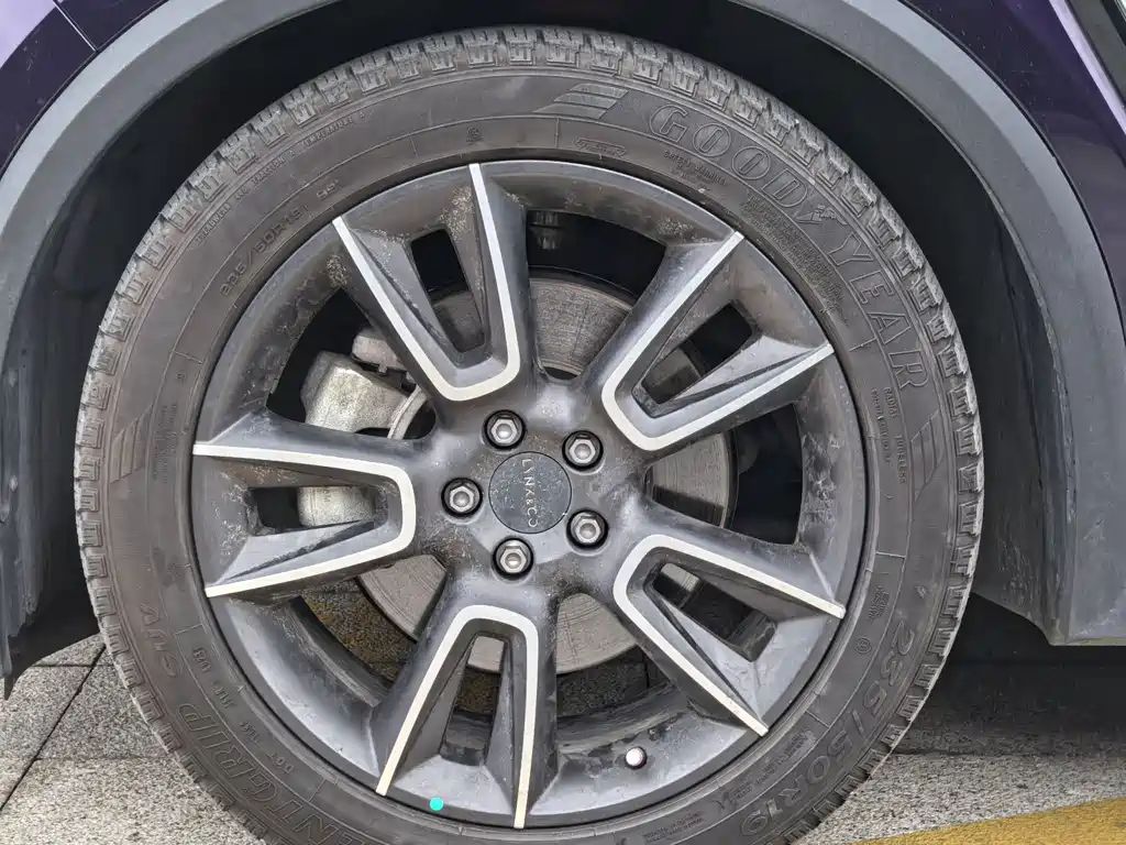 Lynk & Co 01 2021 2.0TD 2WD Pro купить на сайте DeffCars