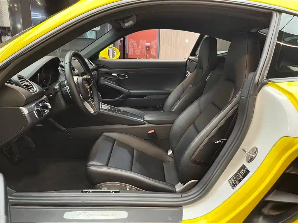 Porsche 718 2018 Cayman 2.0T купить на сайте DeffCars