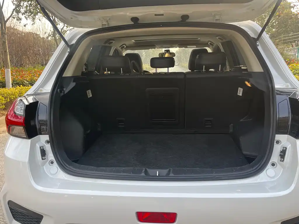 Jinxuan ASX 2020 2.0L CVT Smart Edition купить на сайте DeffCars