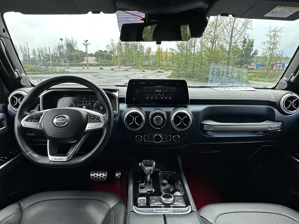 Beijing Off-Road BJ40 2019 PLUS 2.3T Automatic Four-wheel Drive Exclusive Edition National VI купить на сайте DeffCars