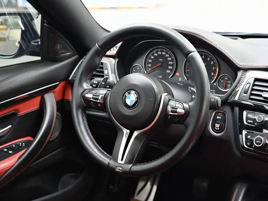 BMW M4 2016 M4 Coupe Racing Limited Edition купить на сайте DeffCars