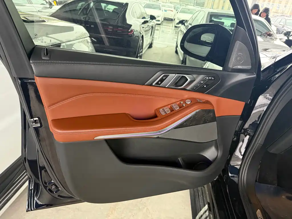 BMW X7 2023 xDrive40i Exclusive M Sports Package купить на сайте DeffCars