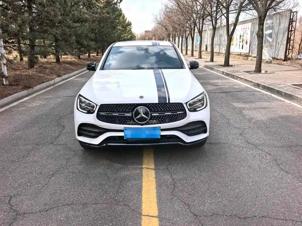 Mercedes-Benz GLC Coupe 2022 GLC 300 4MATIC Coupe SUV купить на сайте DeffCars