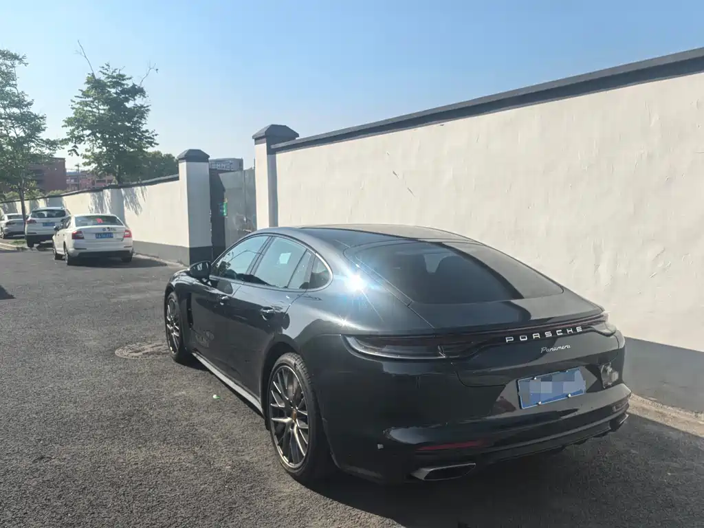 Panamera 2023 Panamera 2.9T купить на сайте DeffCars