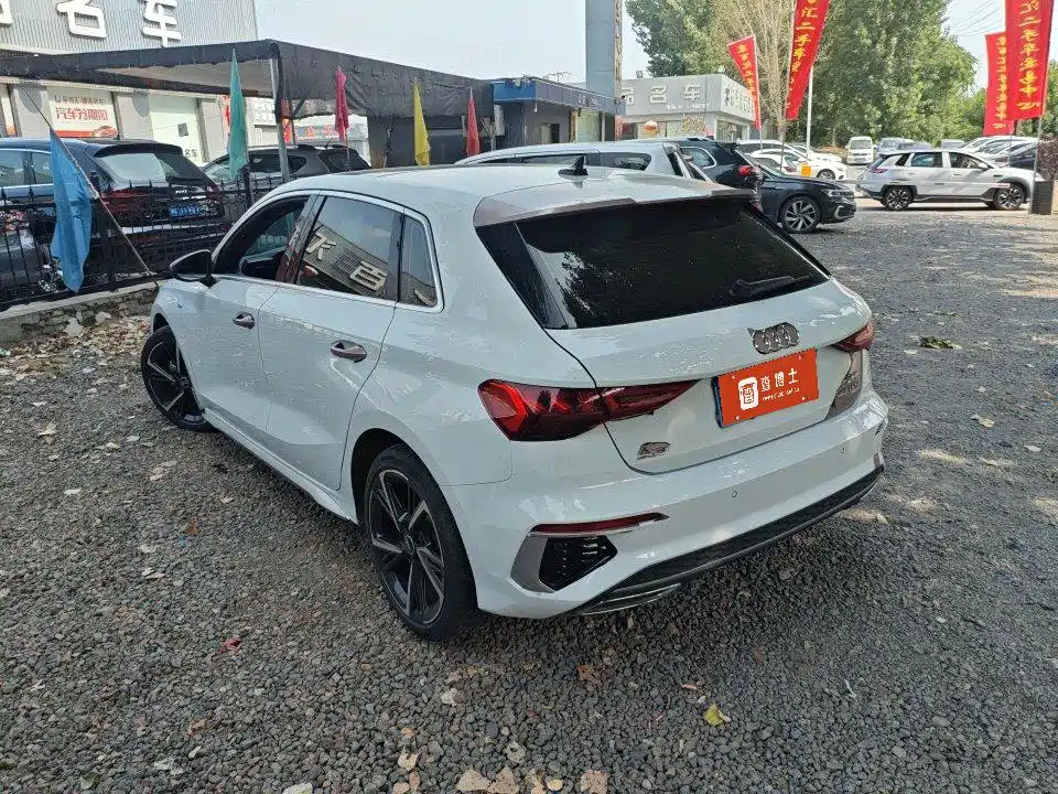 Audi A3 2023 facelift Sportback 35 TFSI stylish and sporty купить на сайте DeffCars