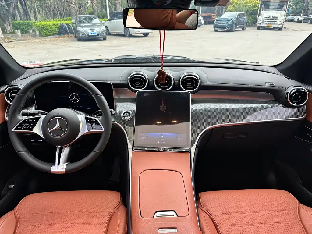 Mercedes-Benz GLC 2024 GLC 260 L 4MATIC Dynamic 5-seater купить на сайте DeffCars