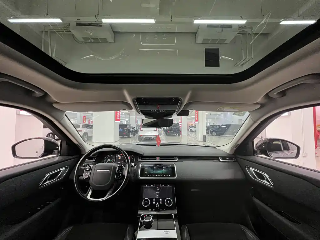 Range Rover Velar 2019 250PS купить на сайте DeffCars