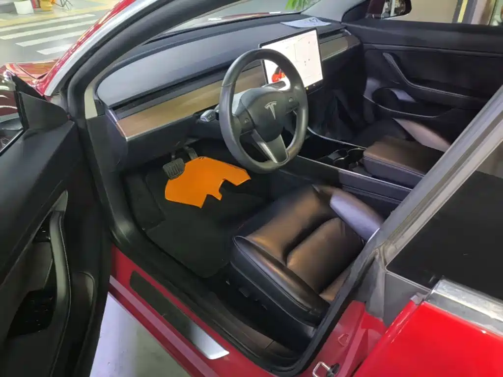Model 3 2019 standard range rear drive upgraded version купить на сайте DeffCars
