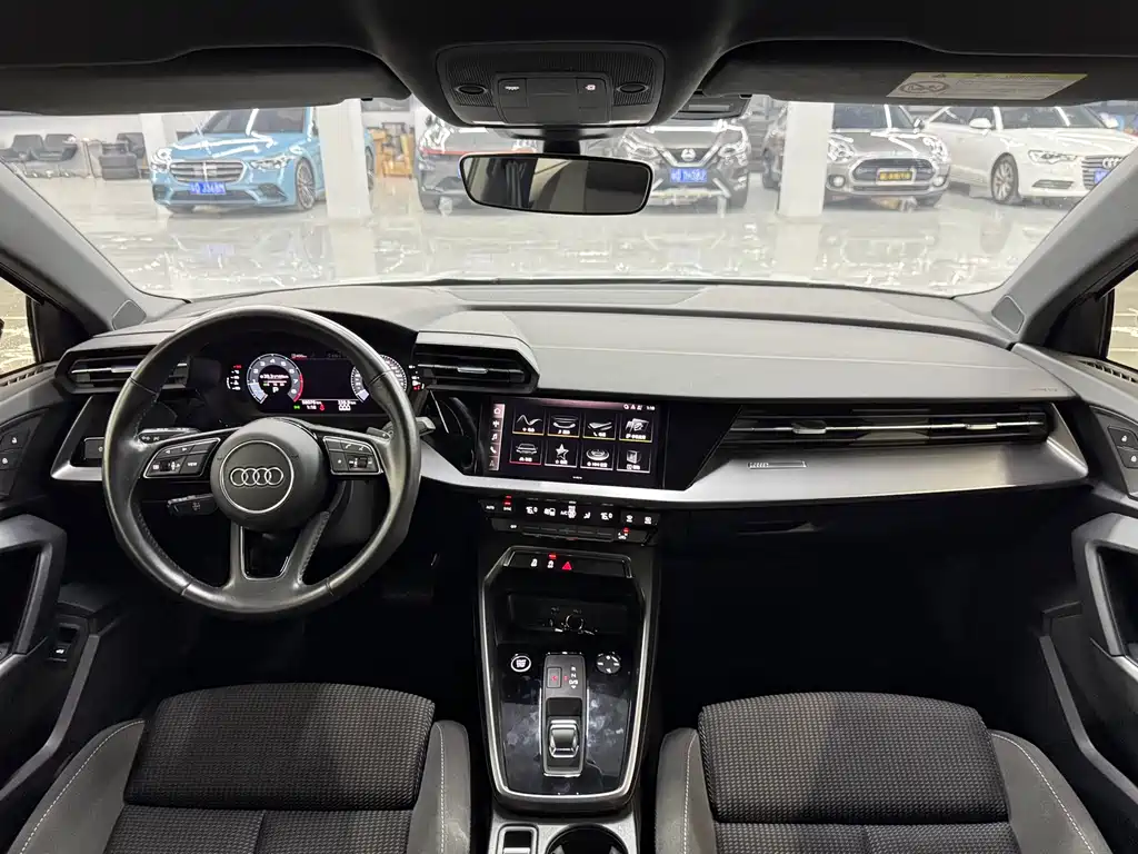 Audi A3 2021 A3L Limousine 35 TFSI aggressive and sporty купить на сайте DeffCars