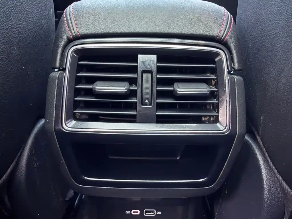 Karoq 2022 TSI280 Premium Edition купить на сайте DeffCars