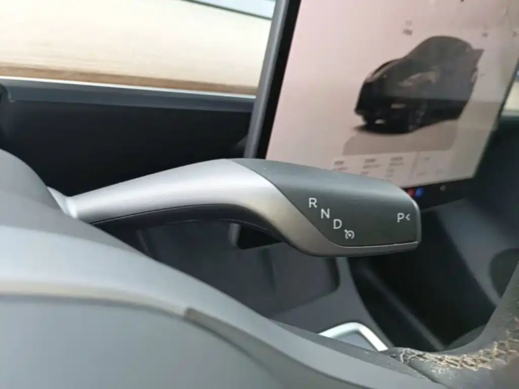 Model Y 2022 facelift rear-wheel drive version купить на сайте DeffCars