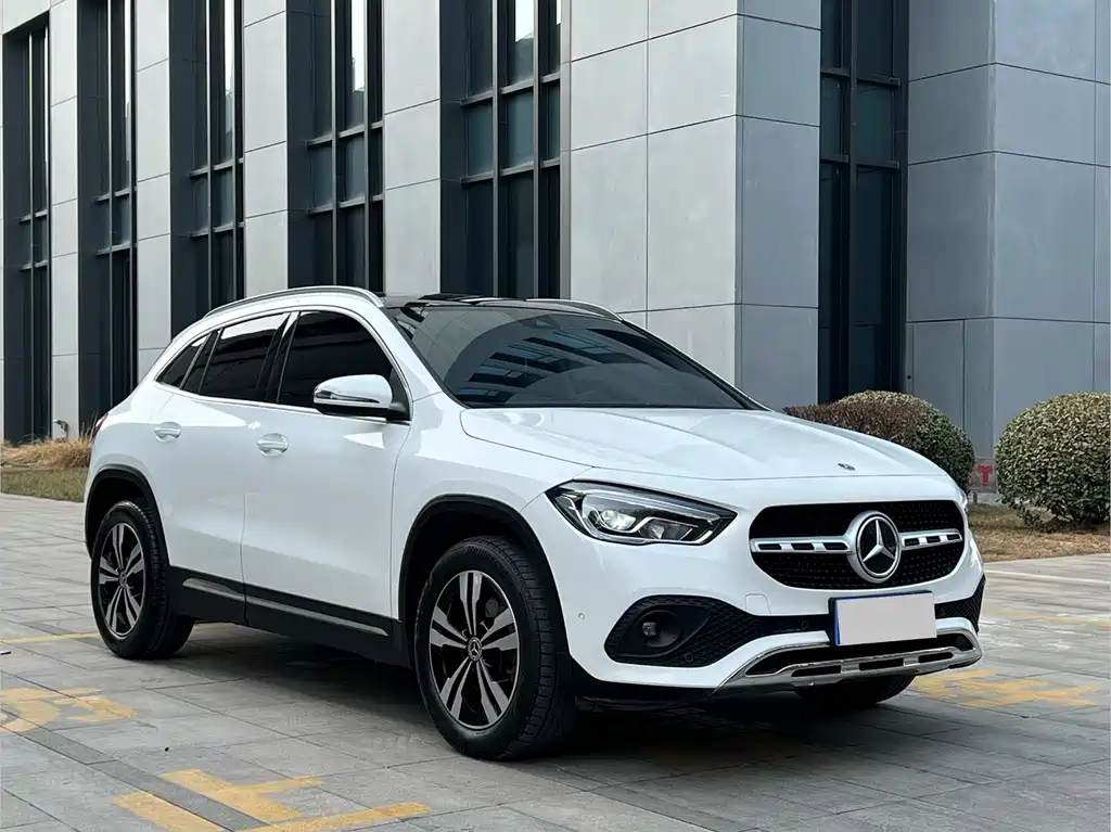 Mercedes-Benz GLA 2023 GLA 220 купить на сайте DeffCars