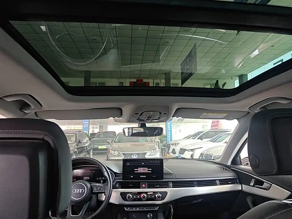 Audi A4L 2024 40 TFSI Fashionable and Dynamic купить на сайте DeffCars