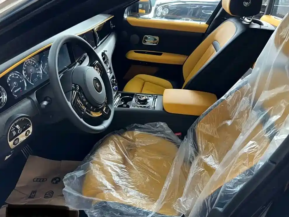 Ghost 2021 6.7T standard wheelbase version купить на сайте DeffCars