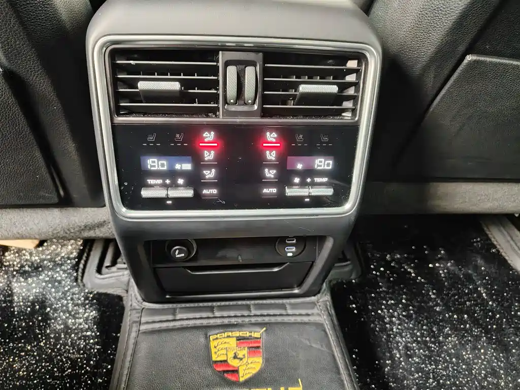 Cayenne 2019 Cayenne 3.0T купить на сайте DeffCars