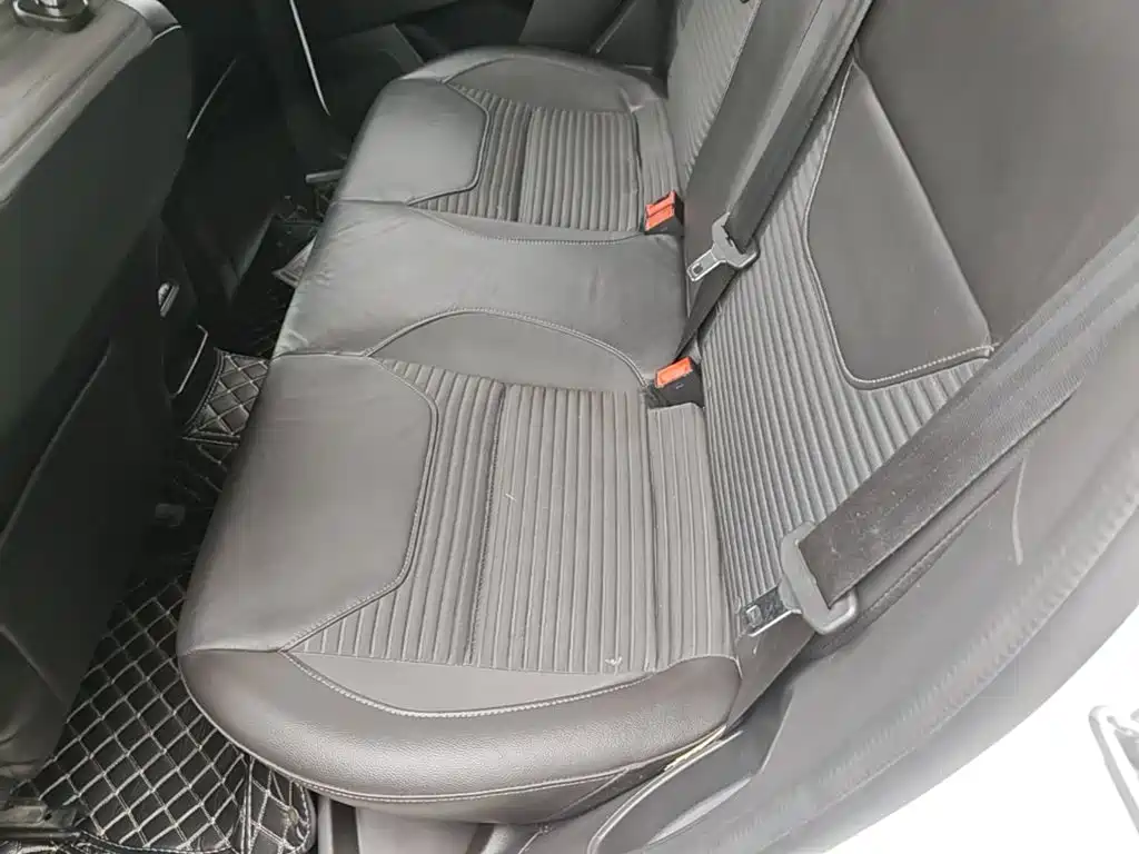 Focus 2015 hatchback 1.6L automatic fashion model купить на сайте DeffCars
