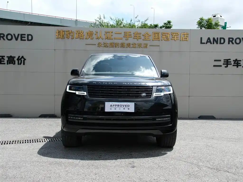 Range Rover 2024 3.0 L6 400PS Model Extended Edition купить на сайте DeffCars