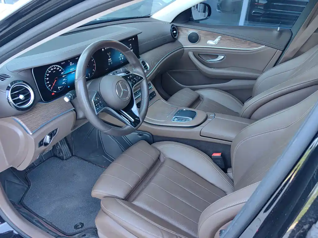 Mercedes-Benz E-Class 2023 facelift E 260 L купить на сайте DeffCars