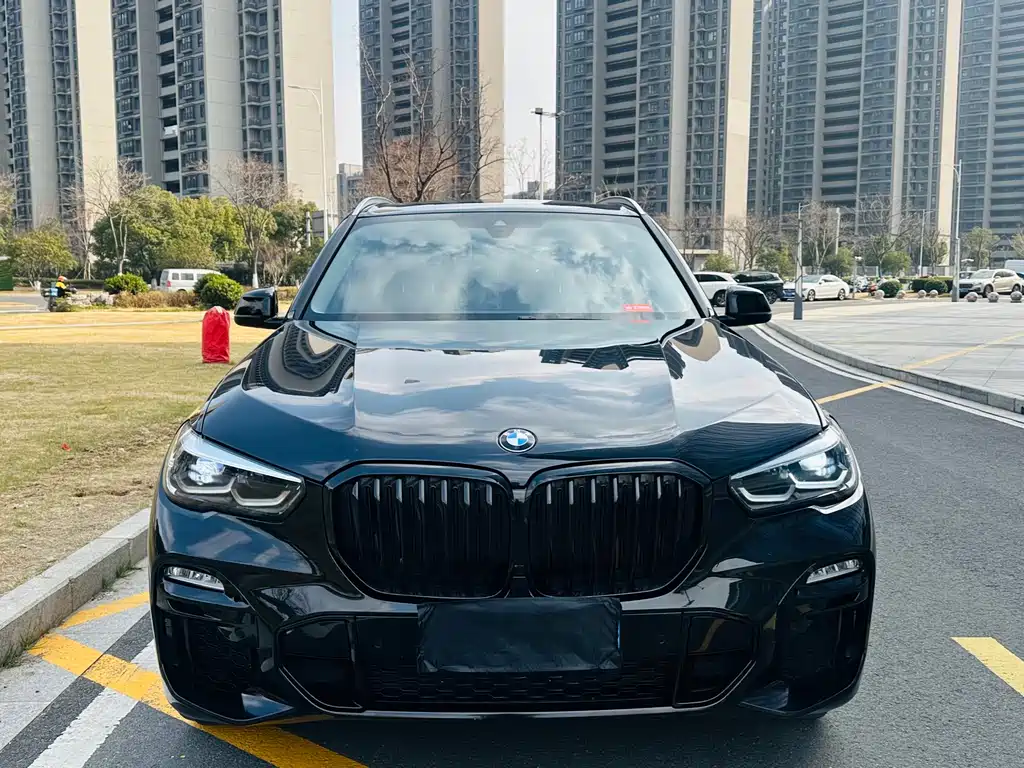 BMW X5 imported 2021 facelift xDrive30i M sports package купить на сайте DeffCars
