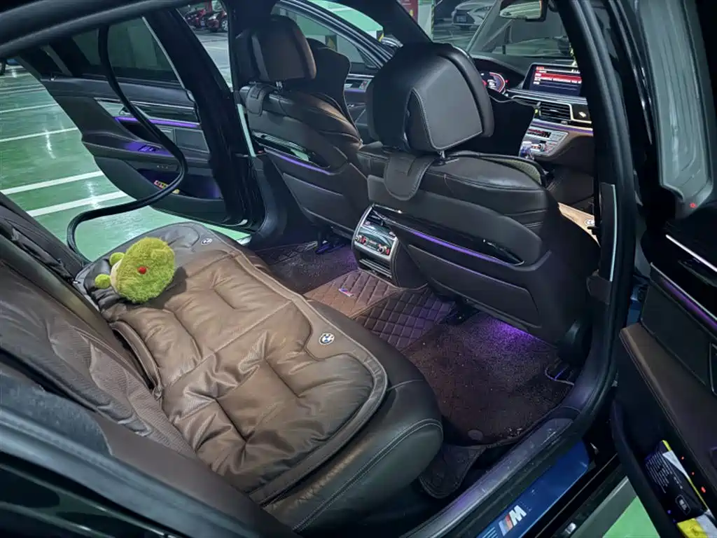 BMW 7 Series 2019 730Li M Sports Package купить на сайте DeffCars