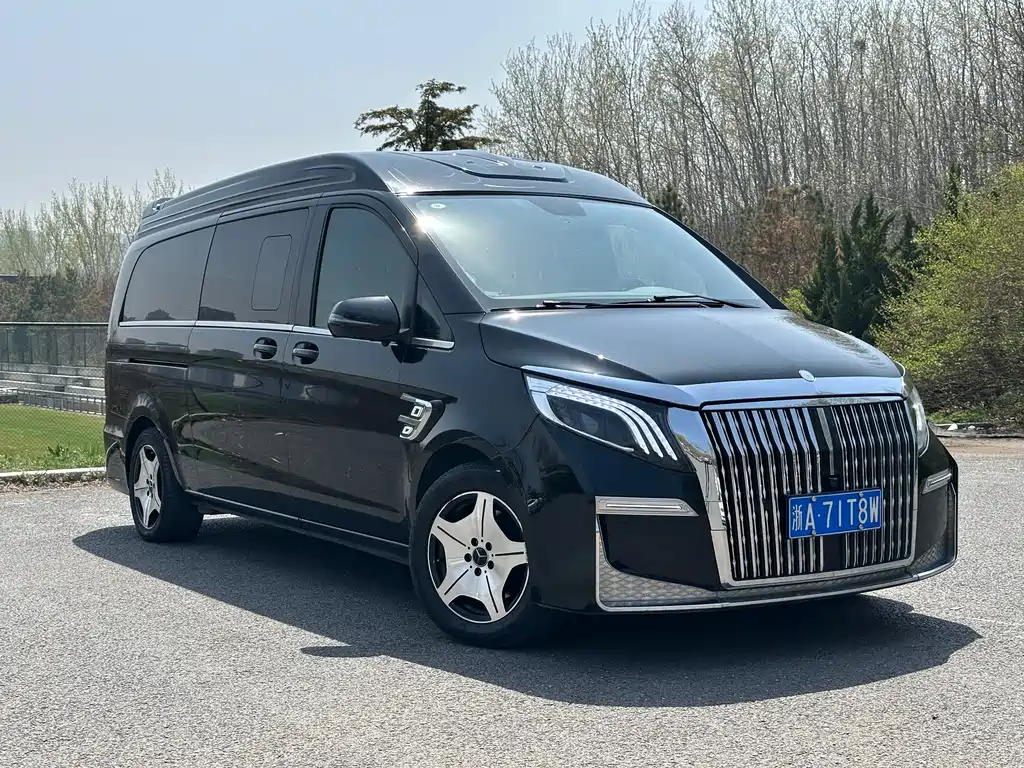Vito 2023 2.0T Business Edition 7 seats купить на сайте DeffCars