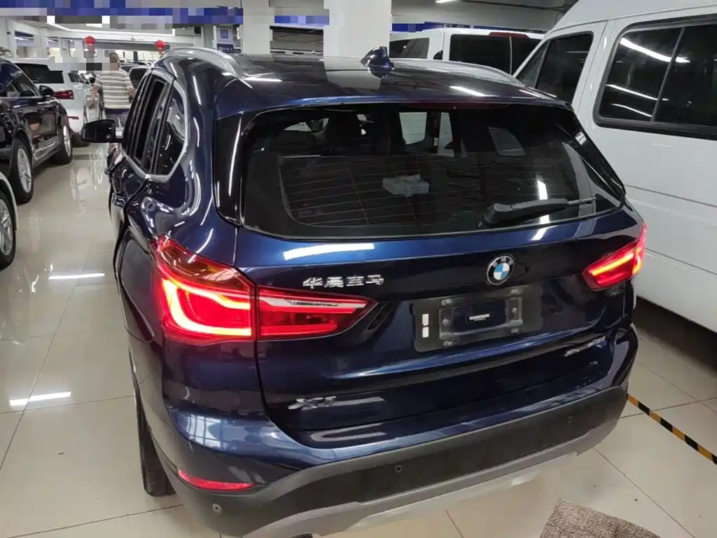 BMW X1 2019 sDrive18Li Exclusive Model купить на сайте DeffCars