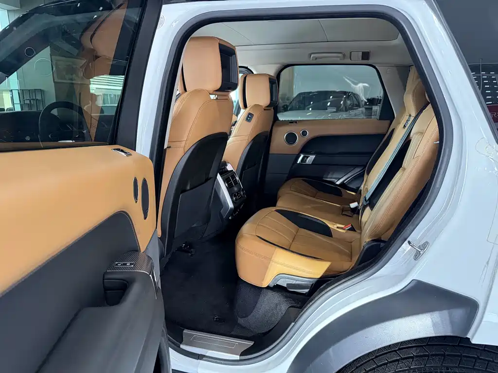 Range Rover Sport 2018 3.0 SC V6 HSE DYNAMIC купить на сайте DeffCars