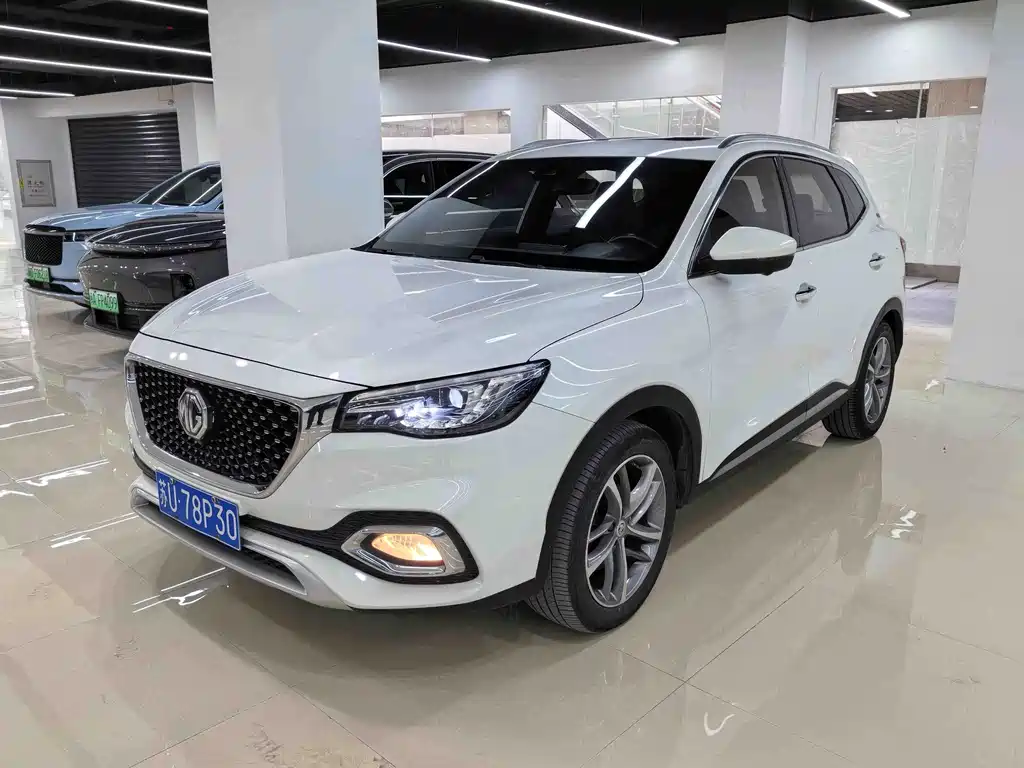 MG HS 2018 30T automatic four-wheel drive Trophy hormone super combustion version National V купить на сайте DeffCars