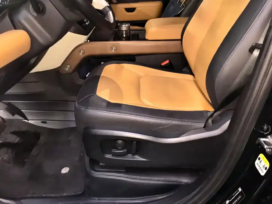 Land Rover Defender 2023 Mod 110 3.0T P400 X-DYNAMIC HSE купить на сайте DeffCars