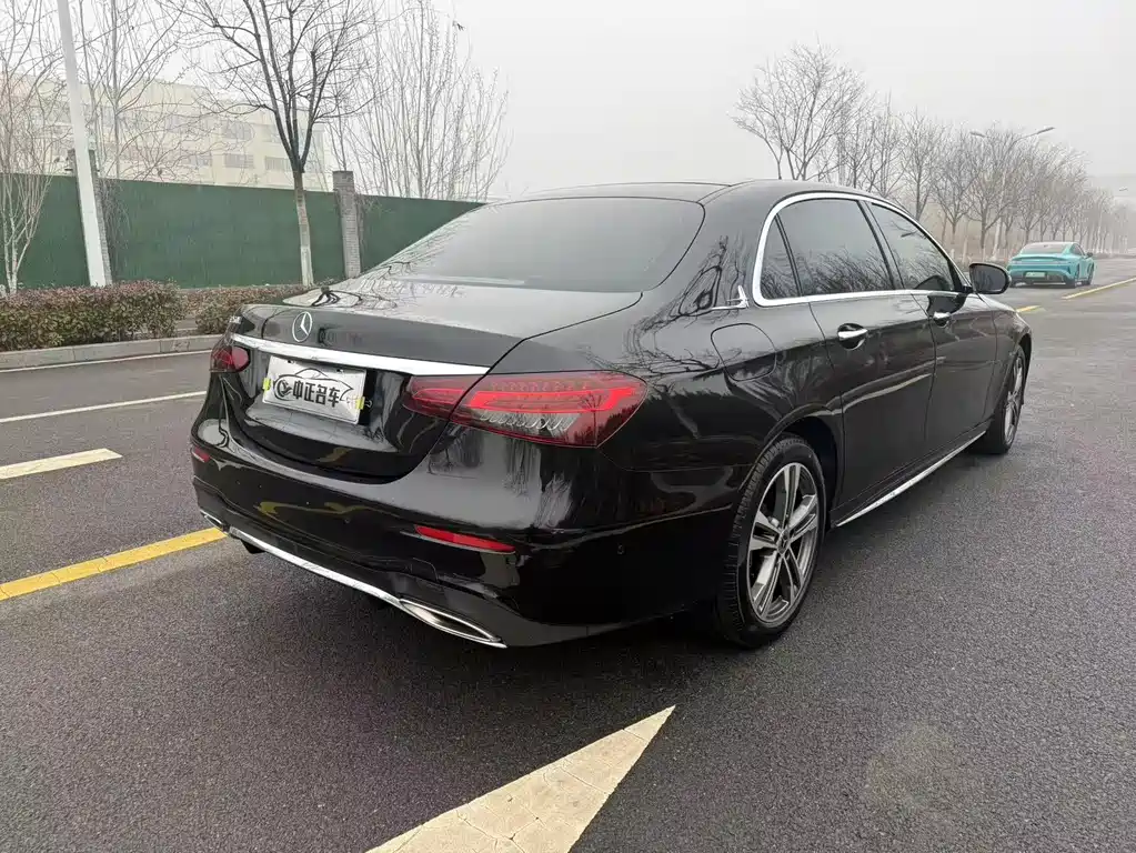Mercedes-Benz E-Class 2023 E 260 L купить на сайте DeffCars