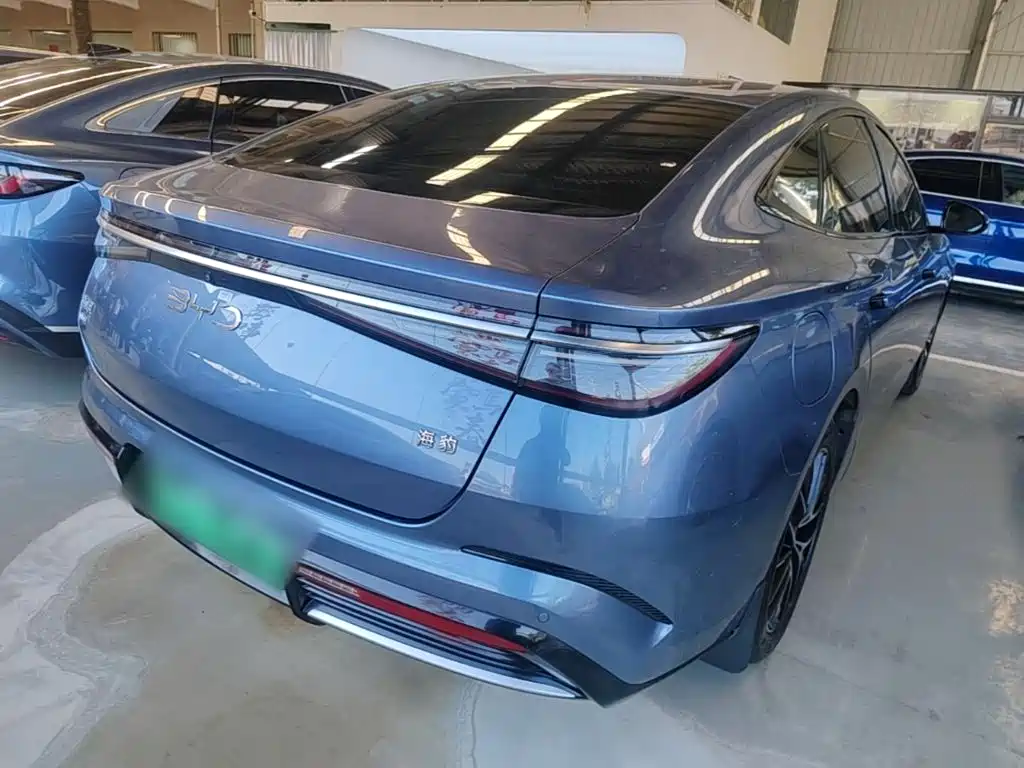 Seal 2023 DM-i 1.5L 121km luxury model купить на сайте DeffCars
