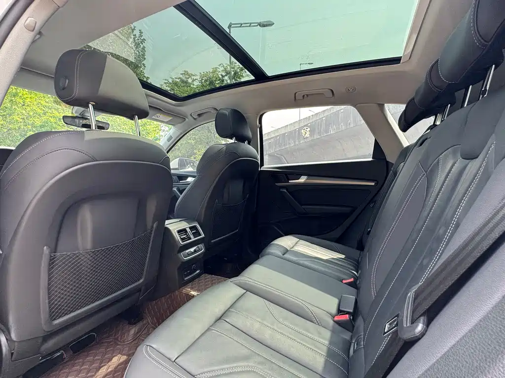 Audi Q5L 2022 45T luxury and dynamic model купить на сайте DeffCars