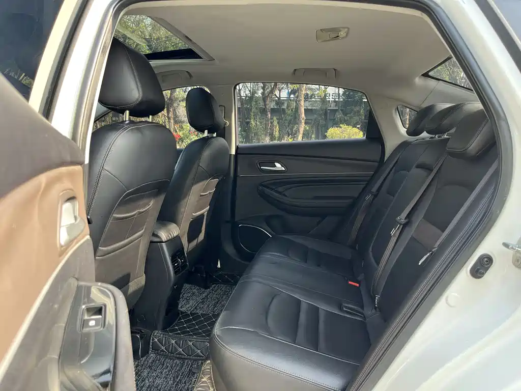 Trumpchi GA4 2018 200T Manual Deluxe Edition купить на сайте DeffCars