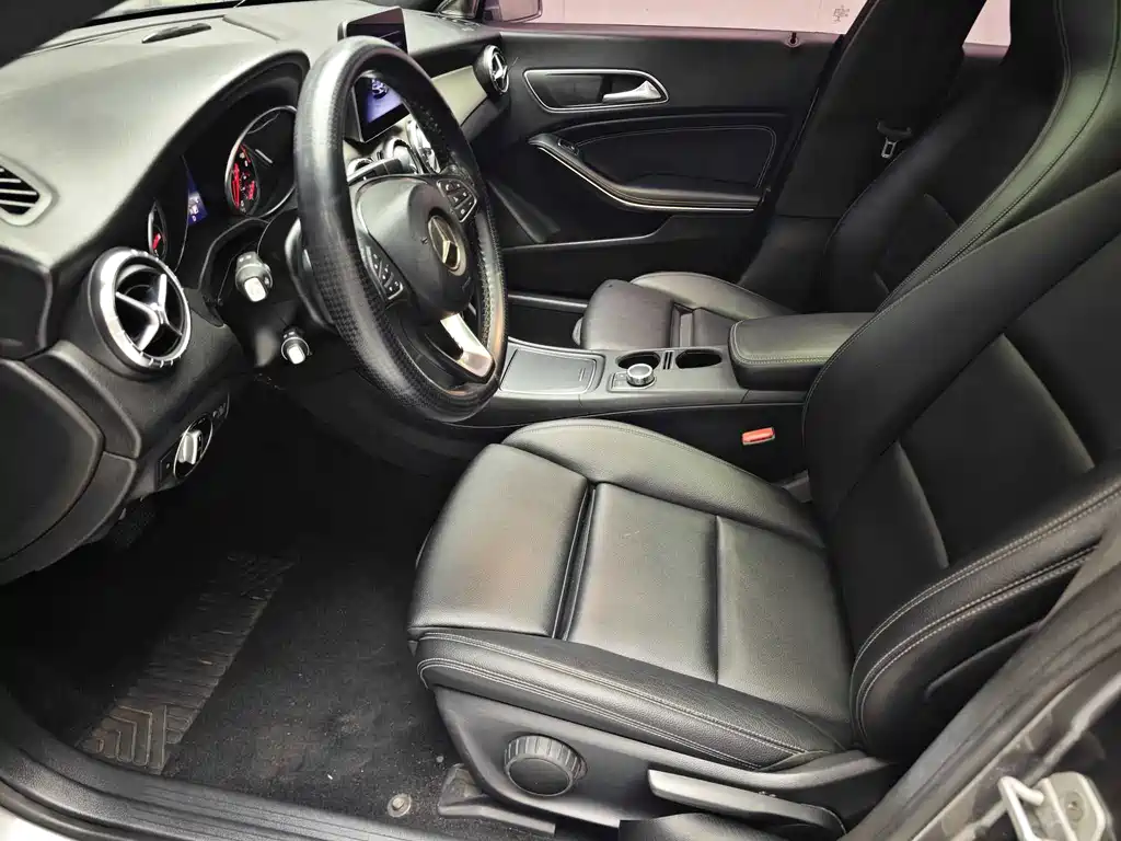 Mercedes-Benz CLA imported 2017 CLA 200 dynamic model купить на сайте DeffCars