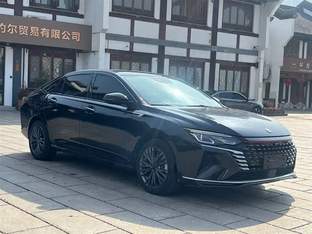 Yixuan 2022 230T automatic light chasing knight version купить на сайте DeffCars