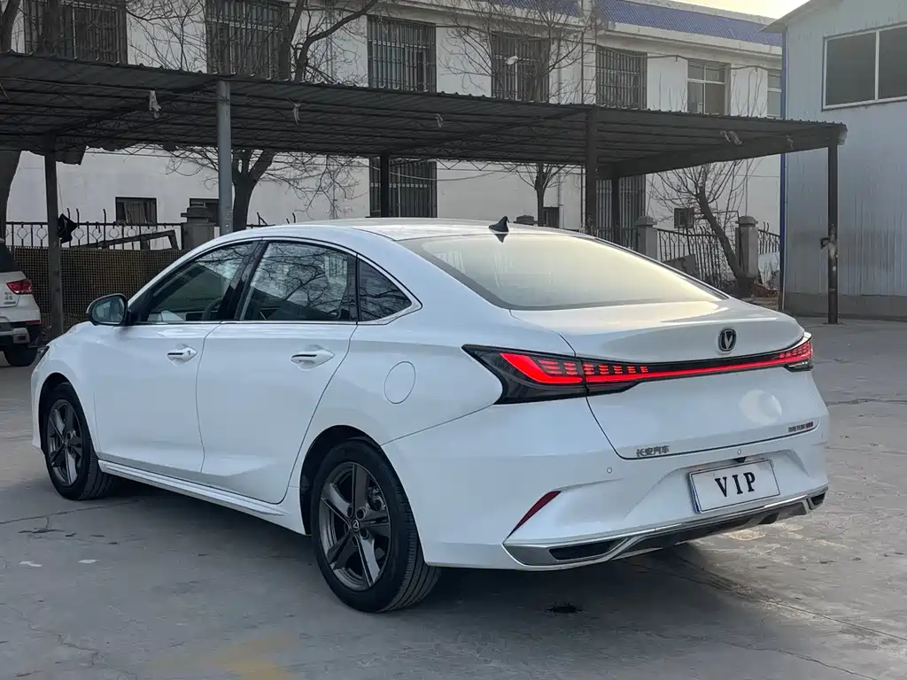 Ruicheng PLUS 2023 1.5T DCT premium model купить на сайте DeffCars