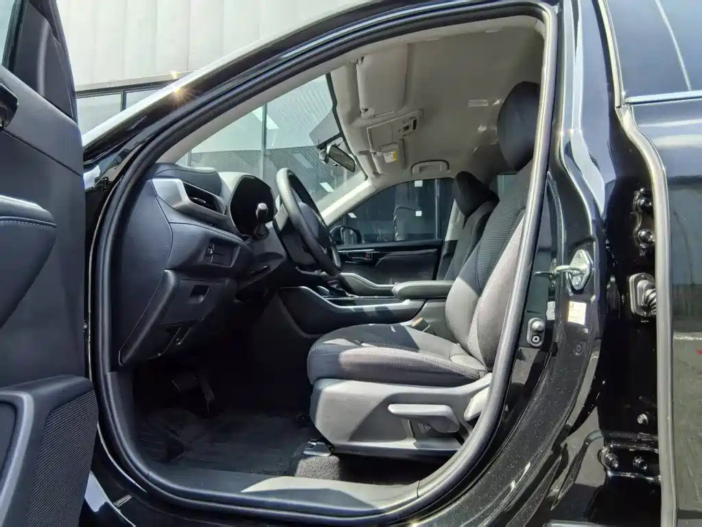 Highlander 2022 Dual Engine 2.5L Two-wheel drive Elite Edition 5 seats купить на сайте DeffCars