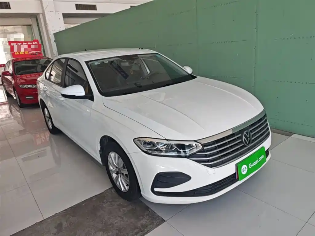 Lavida 2023 facelift 1.5L automatic Deyi version купить на сайте DeffCars