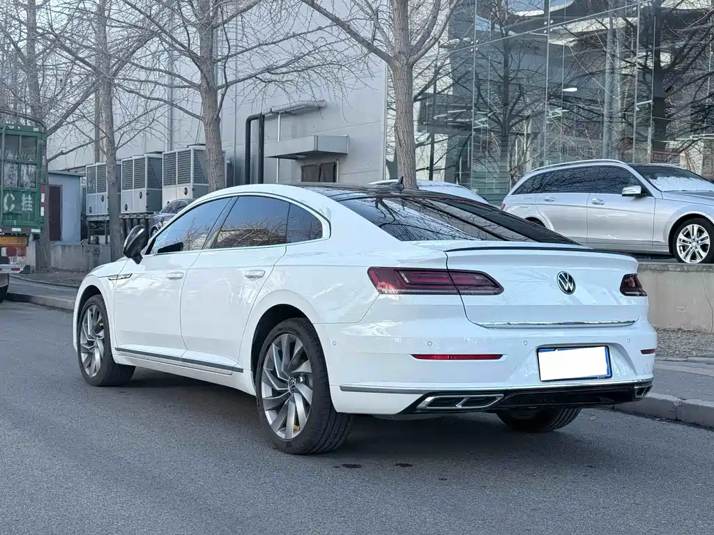 FAW-Volkswagen CC 2024 380TSI Dazzling Edition купить на сайте DeffCars