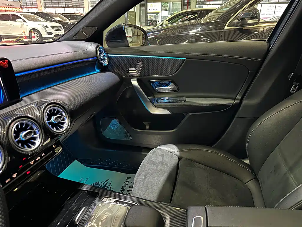 Mercedes-Benz A-Class 2019 A 200 L Sports Sedan купить на сайте DeffCars