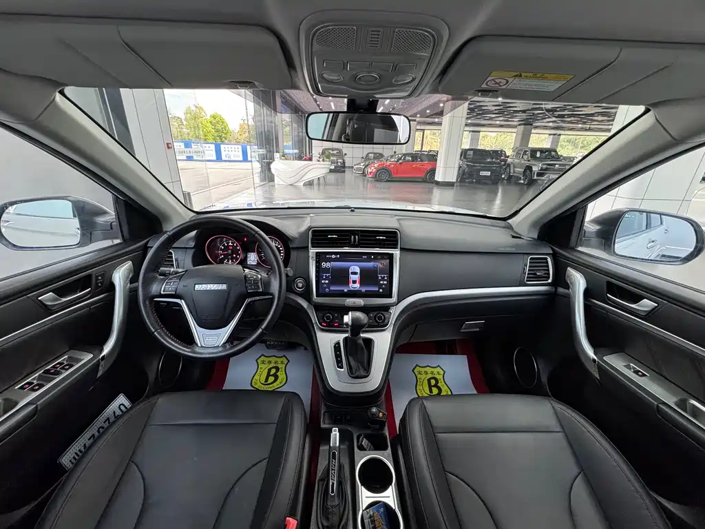 Haval M6 2018 facelift 1.5T DCT two-wheel drive elite model купить на сайте DeffCars